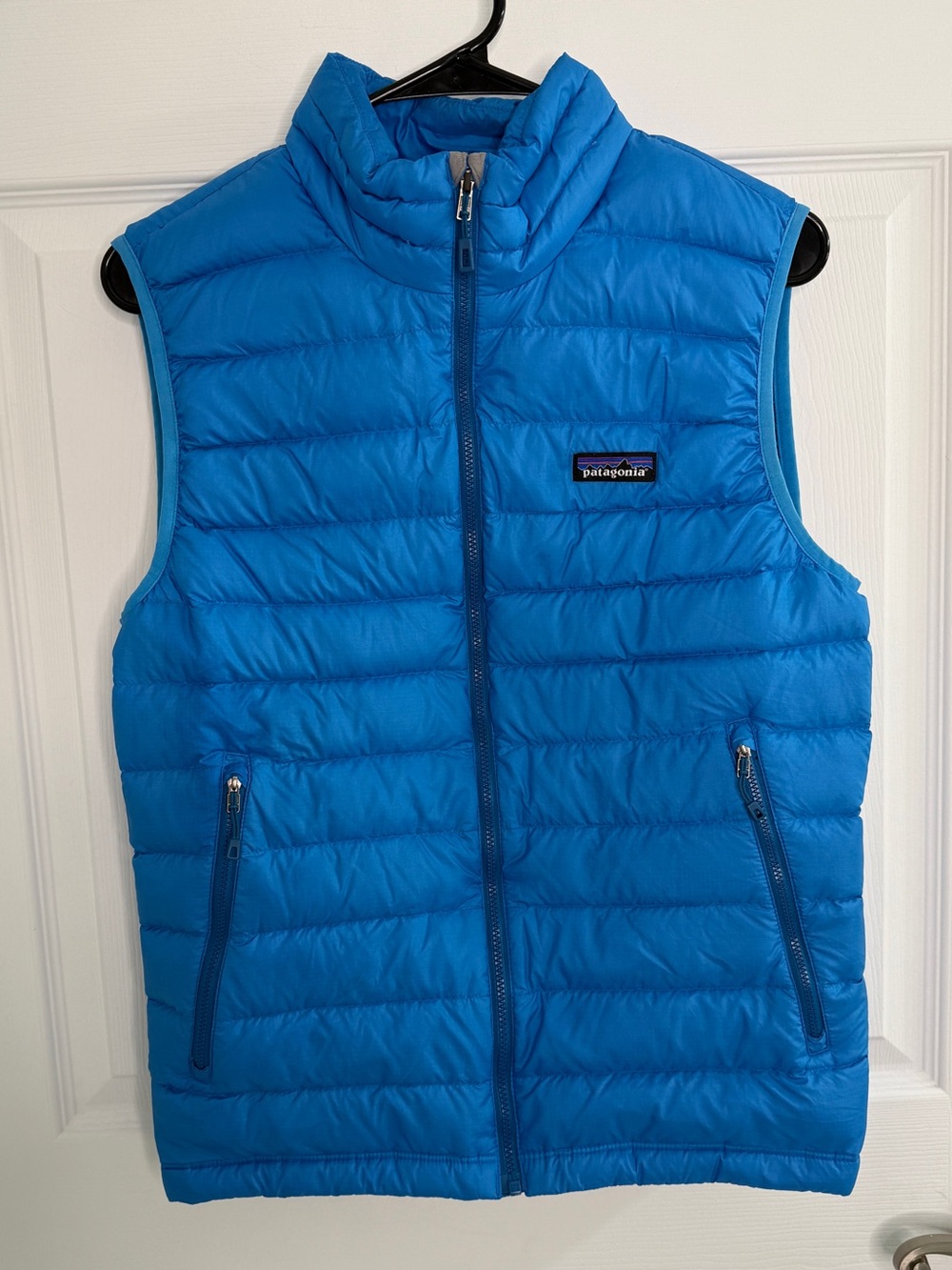 Patagonia Men’s Small Down Sweater Vest Blue Puffer Goose Down Full Zip